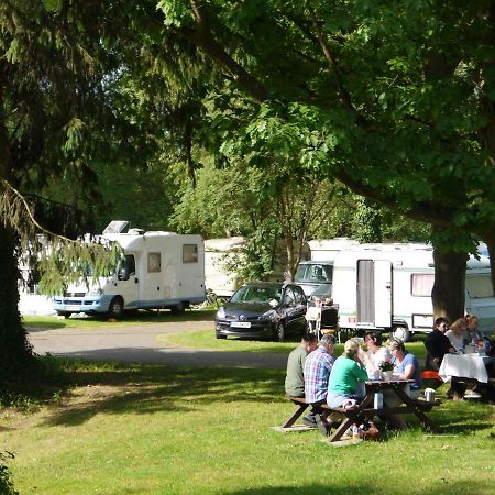 Ferienwohnungen am Campingplatz Trendelburg Buitenkant foto
