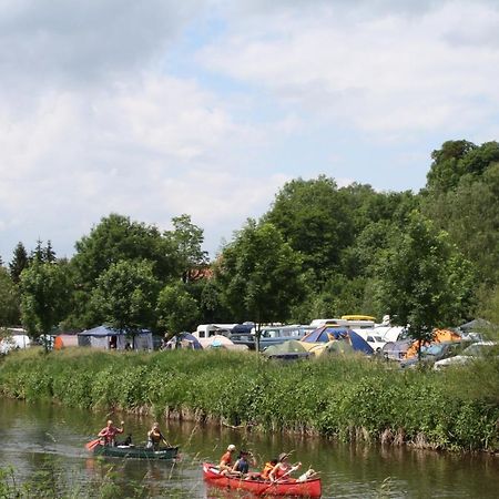 Ferienwohnungen am Campingplatz Trendelburg Buitenkant foto
