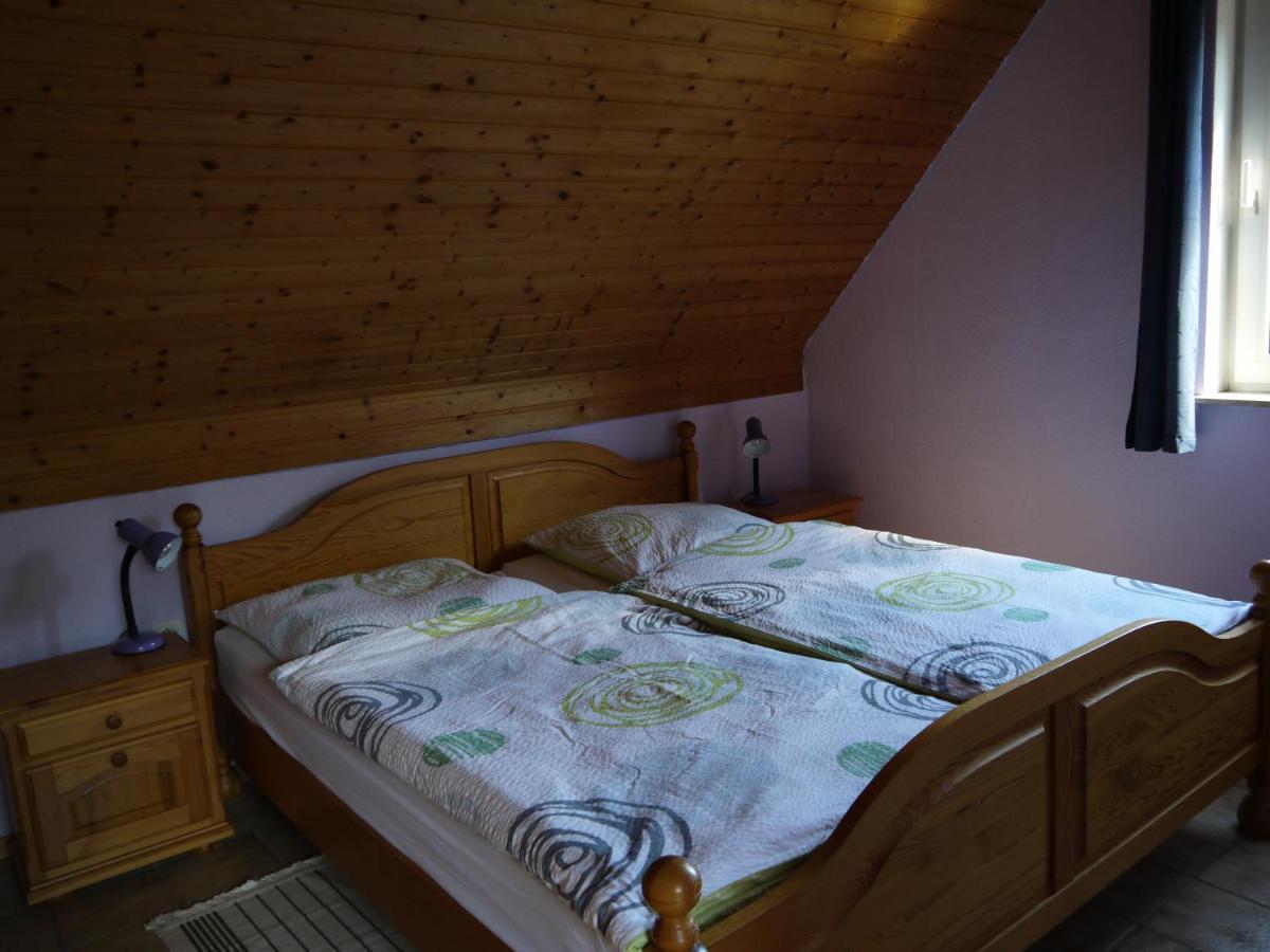 Ferienwohnungen am Campingplatz Trendelburg Buitenkant foto