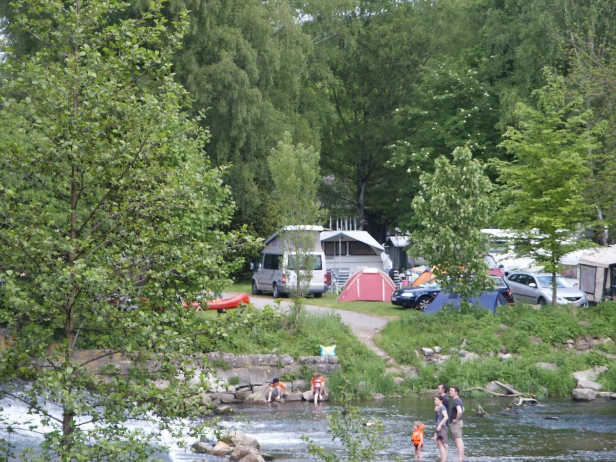 Ferienwohnungen am Campingplatz Trendelburg Buitenkant foto